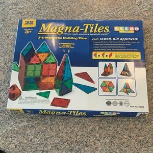 Magma tiles 32 piece set